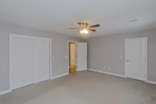 239 Gresham St, Springfield, MA 01119 - Photo 33