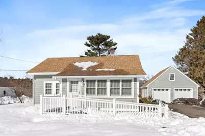 121 North St, Middleborough, MA 02346 - Photo 1