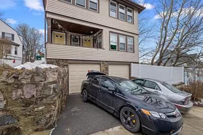 11 Birch St, Lynn, MA 01902 - Photo 3