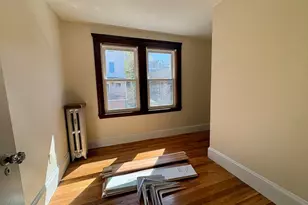 157 Hillside St, Boston, MA 02120 - Photo 11