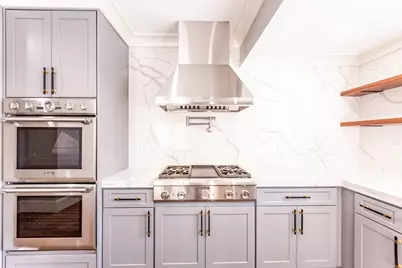 79 Huron Cir, Boston, MA 02124 - Photo 5