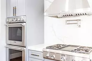 79 Huron Cir, Boston, MA 02124 - Photo 11