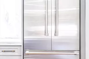 79 Huron Cir, Boston, MA 02124 - Photo 9