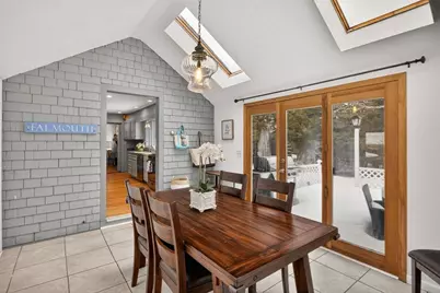 102 Nashawena St, Falmouth, MA 02540 - Photo 21