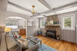 102 Nashawena St, Falmouth, MA 02540 - Photo 7