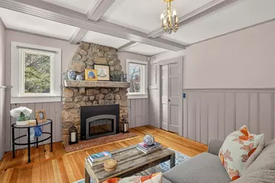 102 Nashawena St, Falmouth, MA 02540 - Photo 9
