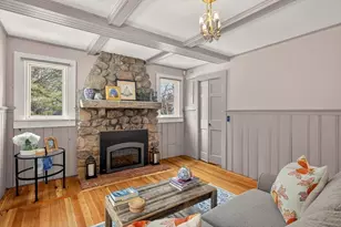 102 Nashawena St, Falmouth, MA 02540 - Photo 9