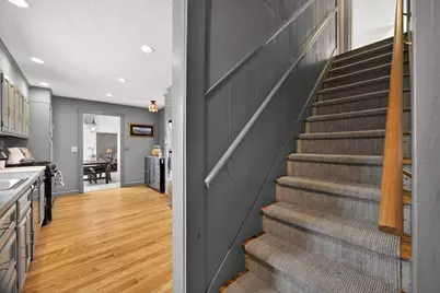 102 Nashawena St, Falmouth, MA 02540 - Photo 25