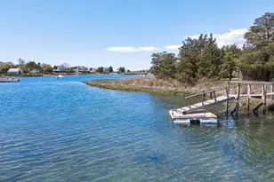 102 Nashawena St, Falmouth, MA 02540 - Photo 5