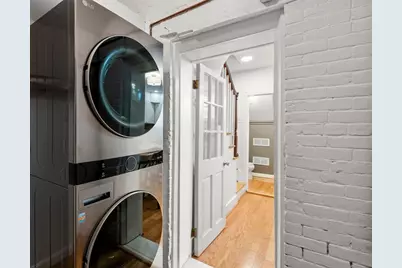 22 Shawmut St, Boston, MA 02116 - Photo 9