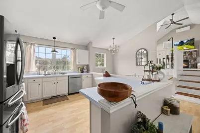 12 Marshall Dr, Plymouth, MA 02360 - Photo 5