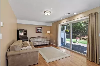 2 Lions Ln #2, Salem, MA 01970 - Photo 25