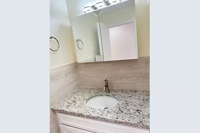 1004 Paradise Rd #1K, Swampscott, MA 01907 - Photo 19