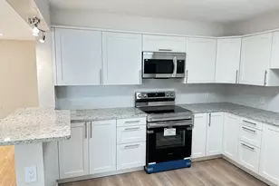 1004 Paradise Rd, Swampscott, MA 01907 - Photo 7