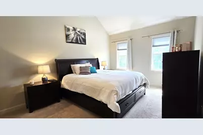 457 Tiffany St, Attleboro, MA 02703 - Photo 7