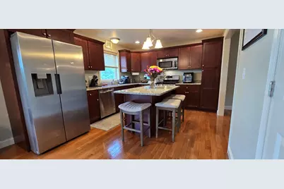 457 Tiffany St, Attleboro, MA 02703 - Photo 5