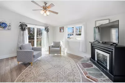 70 Wyman St, Lynn, MA 01905 - Photo 13