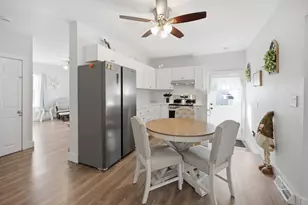 70 Wyman St, Lynn, MA 01905 - Photo 11