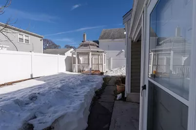 68 Beaver St, Salem, MA 01970 - Photo 29