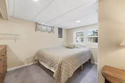 23 Brenan St, Holyoke, MA 01040 - Photo 31