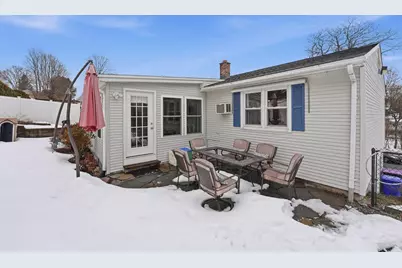 23 Brenan St, Holyoke, MA 01040 - Photo 37