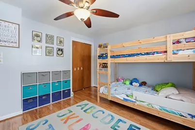 23 Brenan St, Holyoke, MA 01040 - Photo 21