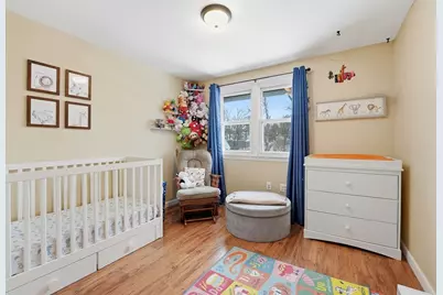 23 Brenan St, Holyoke, MA 01040 - Photo 23