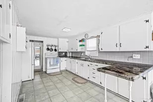 345 Quaker Rd, Falmouth, MA 02556 - Photo 11