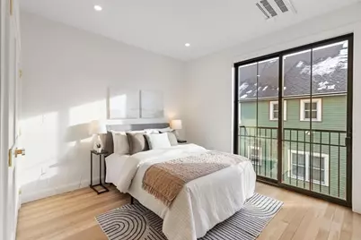 27 Shepard St #4, Boston, MA 02135 - Photo 11