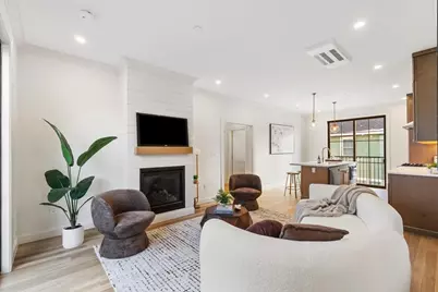 27 Shepard St #4, Boston, MA 02135 - Photo 3