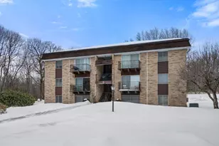 121 Bailey St, Worcester, MA 01602 - Photo 21