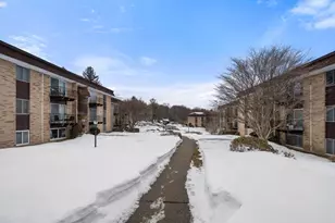 121 Bailey St, Worcester, MA 01602 - Photo 23