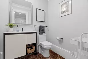 41-43 Phillips St, Boston, MA 02114 - Photo 25