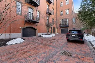41-43 Phillips St, Boston, MA 02114 - Photo 29