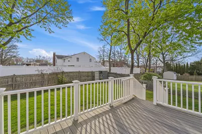 7 Carol St, Stoneham, MA 02180 - Photo 27