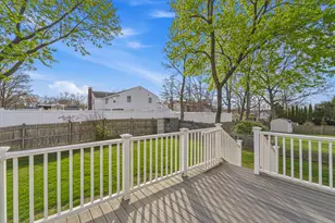 7 Carol St, Stoneham, MA 02180 - Photo 27