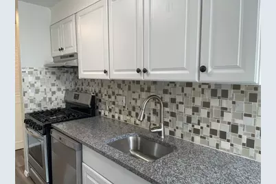 14 Shrewsbury Green Dr #F, Shrewsbury, MA 01545 - Photo 5