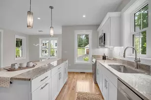 111 Squannacook Rd, Shirley, MA 01464 - Photo 11