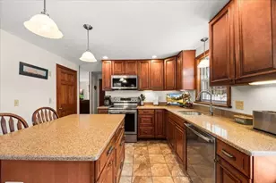 47 Caroline Dr, Taunton, MA 02780 - Photo 11