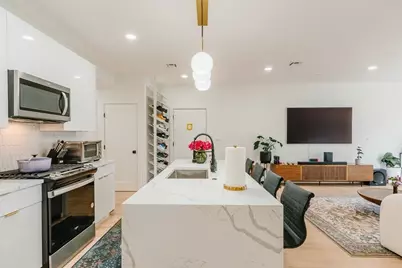 43 Withington St #7, Boston, MA 02124 - Photo 3