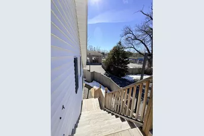 18 Beulah St #2, Framingham, MA 01701 - Photo 17