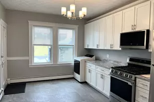 31 Cutler St, Winthrop, MA 02152 - Photo 3