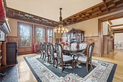 270 Maple St, Springfield, MA 01105 - Photo 9