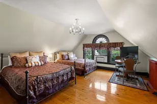 270 Maple St, Springfield, MA 01105 - Photo 35
