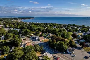 123 Sconticut Neck Rd, Fairhaven, MA 02719 - Photo 5