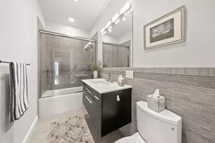 28 Atlantic Ave, Boston, MA 02110 - Photo 19