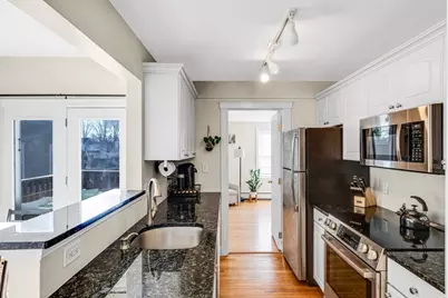 60-62 Milk St #2, Newburyport, MA 01950 - Photo 9