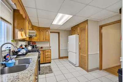 10 W Elm Ave, Quincy, MA 02170 - Photo 7