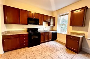 102 Trowbridge St, Cambridge, MA 02138 - Photo 5