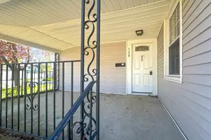 120 Hampden St, West Springfield, MA 01089 - Photo 3